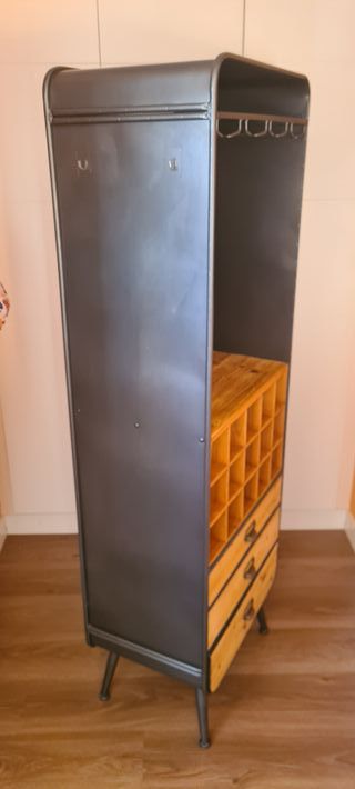 Mueble Vintage Copas y Botellas Vino