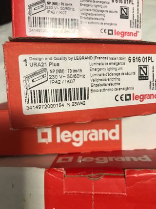 Iluminaria de Emergencia Legrand URA21 Plus