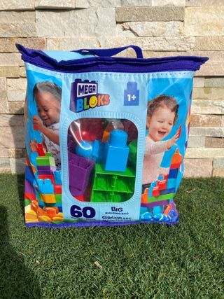 3 Juegos: 2 Construcción y 1 Bolos