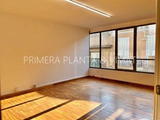 Oficina en alquiler en Eixample en Mataró
