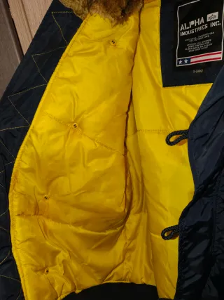 Chaqueta Alpha Industries Invierno Azul/Amarillo