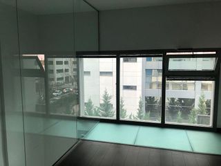 Oficina en alquiler en Virgen del Cortijo - Manoteras en Madrid