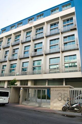 Oficina en alquiler en Virgen del Cortijo - Manoteras en Madrid