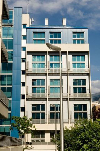 Oficina en alquiler en Virgen del Cortijo - Manoteras en Madrid