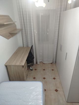 Piso en alquiler en Hospital en Jaén