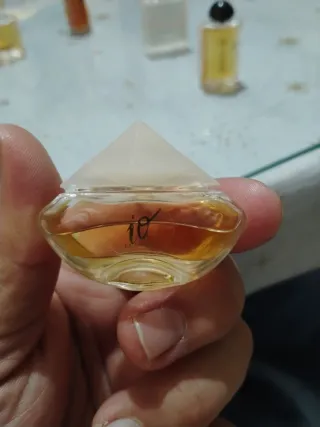Perfume io