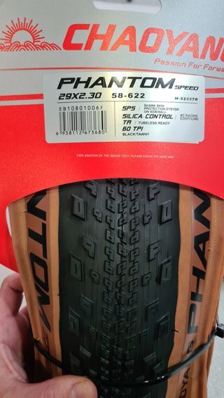 2 Cubiertas Chaoyang Phantom 29x2.30 Tubeless Read