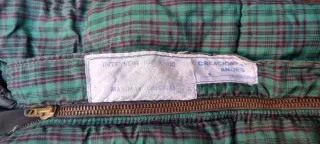 Saco de dormir a cuadros verde