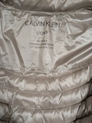 Anorak Calvin Klein Talla 40 beige