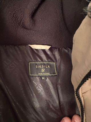 Giacca SikSilk Beige con Cappuccio Pelliccia