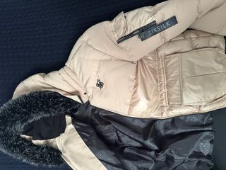 Giacca SikSilk Beige con Cappuccio Pelliccia
