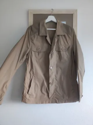 Chaqueta impermeable Lottusse