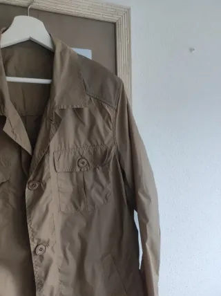 Chaqueta impermeable Lottusse