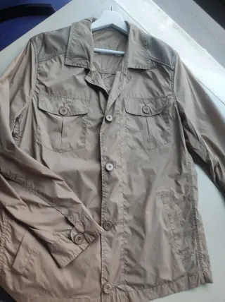 Chaqueta impermeable Lottusse