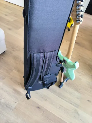 Guitarra Eléctrica Fender Squier Stratocaster