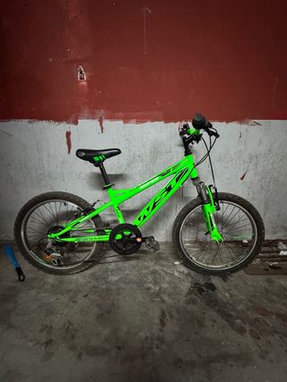 Bicicleta WST Sniper Verde