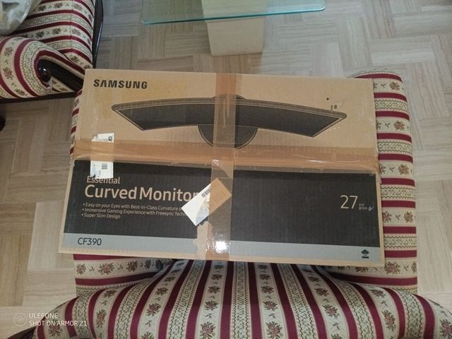 Monitor Curvo Samsung CF390 27 pollici