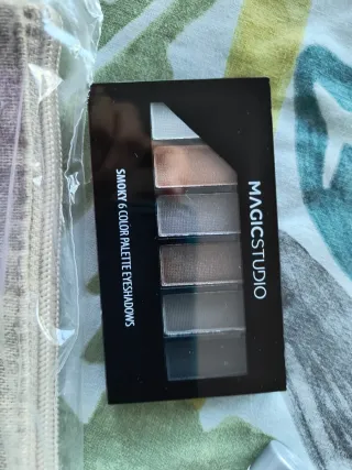 Maquillaje para ojos más neceser