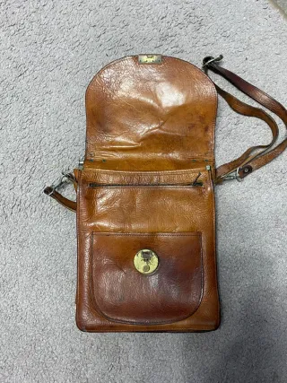 Borsa a tracolla in pelle marrone