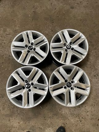 Tapacubos Renault 16” NUEVOS A ESTRENAR