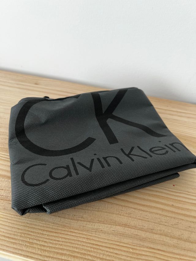 Bolso Calvin Klein Rojo