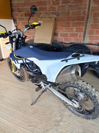 Husqvarna 701 Enduro