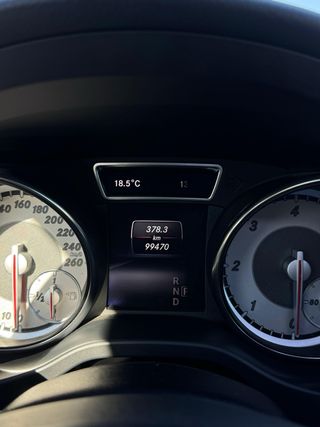 Mercedes-Benz GLA 200 AMG 2015