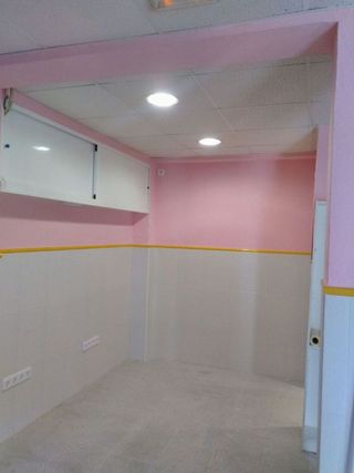 Local comercial en venta en Carmona