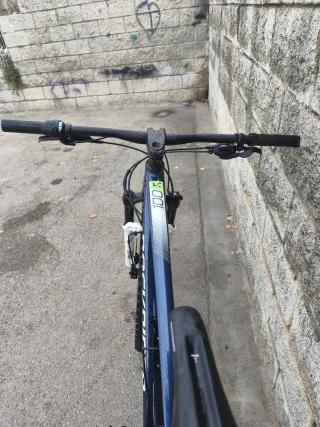 Bicicleta BTT Rockrider Azul