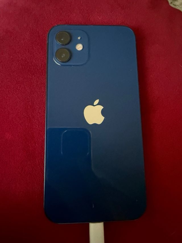 iPhone 12 blu