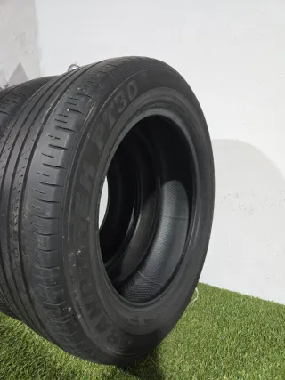 225 60 18 100H DUNLOP GRANDTREK PT30