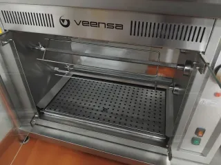 Asador de pollos Veensa