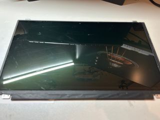 Pantalla portátil Asus F540L