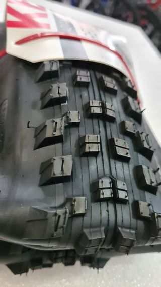 Cubierta Kenda Regolith Pro 29x2.40 Tubeless Ready