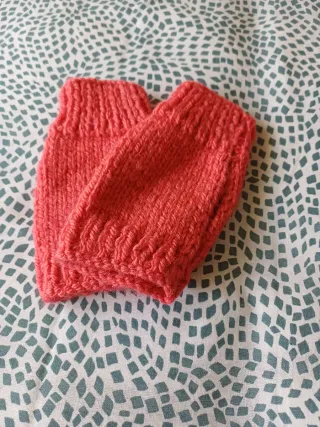 Guantes de lana color coral