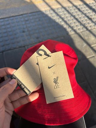 Gorra Liverpool FC Nike Roja talla L