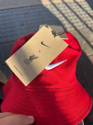 Gorra Liverpool FC Nike Roja talla L
