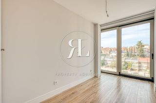 Piso en alquiler en Peñagrande en Madrid