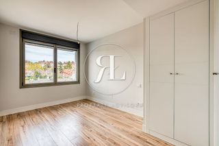 Piso en alquiler en Peñagrande en Madrid