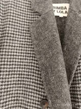 Abrigo Bimba y Lola cuadros nuevo