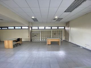 Local comercial en alquiler en San Adrián - La Cava en Logroño