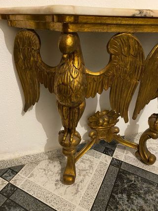 Espejo Antiguo Dorado más una consola