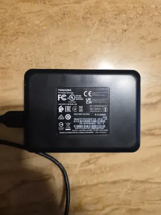 Disco Duro Externo Toshiba 4TB portátil