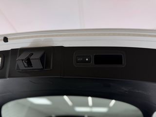 LEXUS NX 300h Premium 2WD desde 394€/mes*