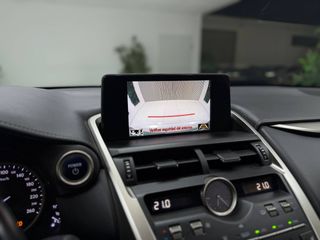 LEXUS NX 300h Premium 2WD desde 394€/mes*