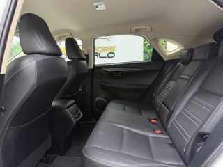 LEXUS NX 300h Premium 2WD desde 394€/mes*