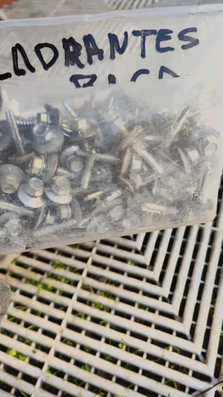 Tornillos autorroscantes varios tamaños