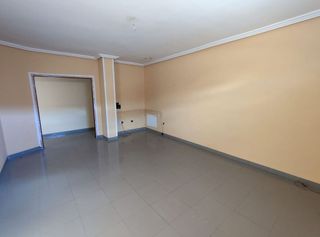 Casa adosada en venta en Úbeda