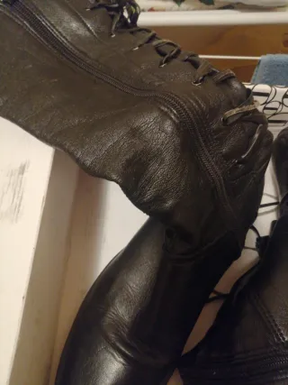 Stivali donna neri con zip