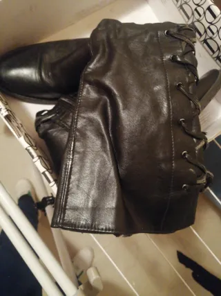 Stivali donna neri con zip